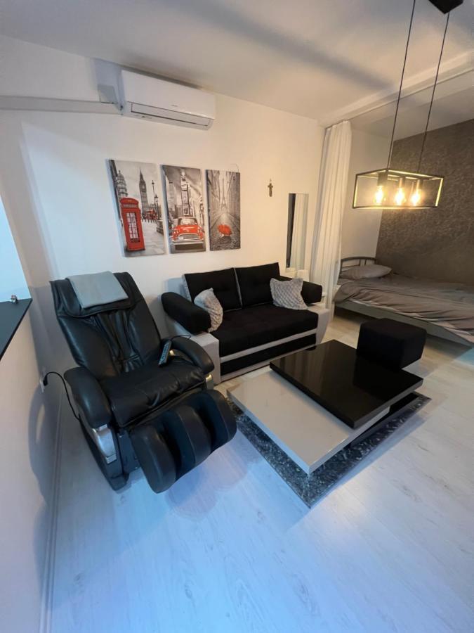 Apartman Paola - Massage Chair- 0-24 Self Check In Out- 茹帕尼亚 外观 照片