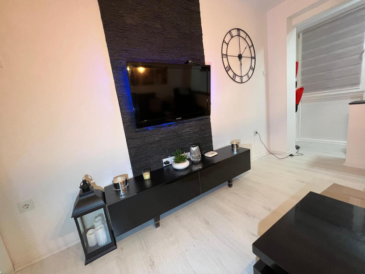 Apartman Paola - Massage Chair- 0-24 Self Check In Out- 茹帕尼亚 外观 照片