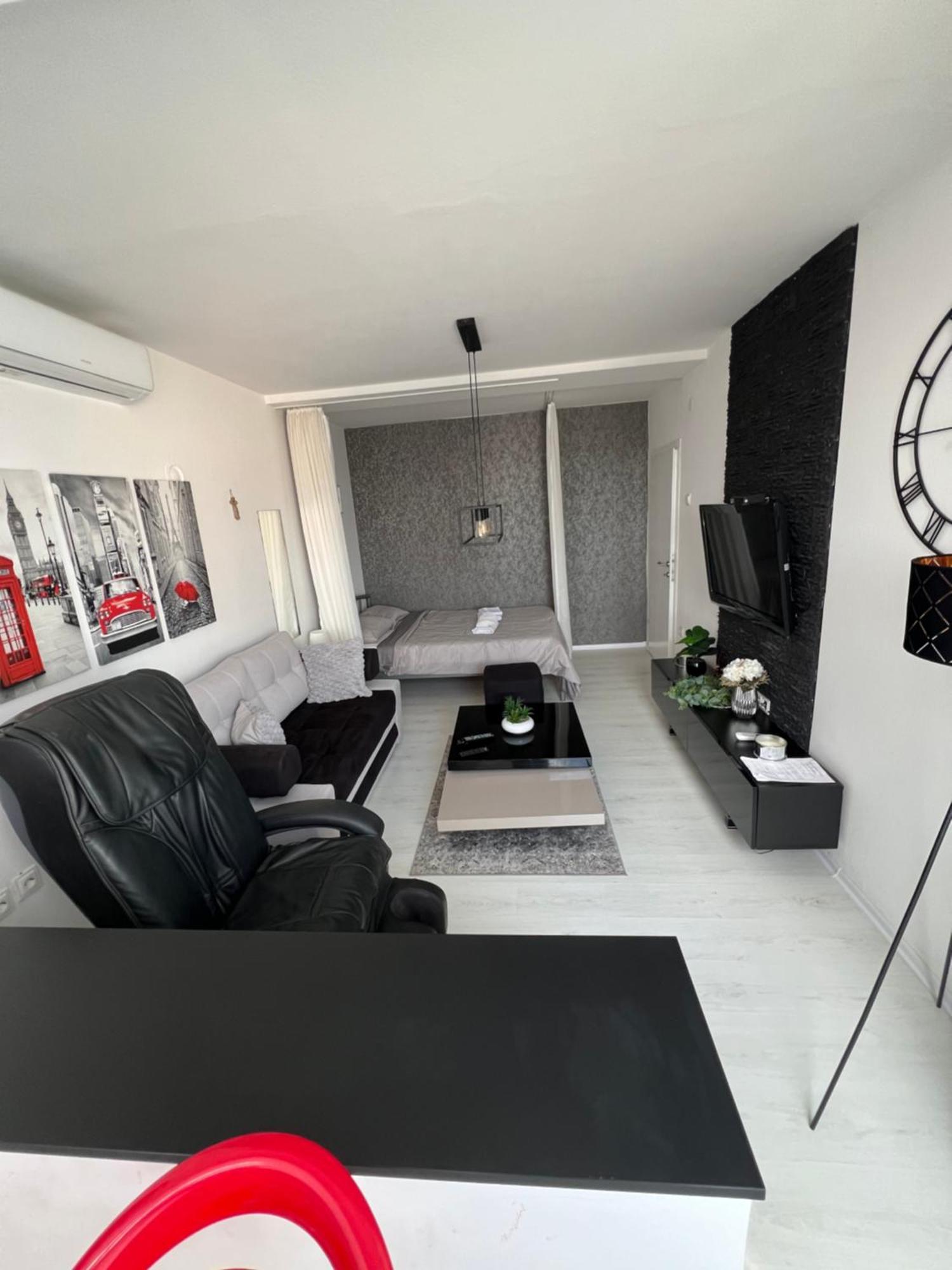 Apartman Paola - Massage Chair- 0-24 Self Check In Out- 茹帕尼亚 外观 照片